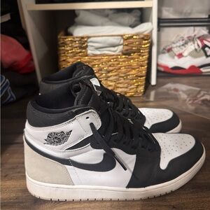 Jordan 1 “Stage Haze” size 12 USED